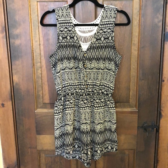 SOLD Blue Rain (Francesca’s) Romper, Size M - Picture 2 of 7